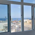 アパート Seaview Escape With Pool Access