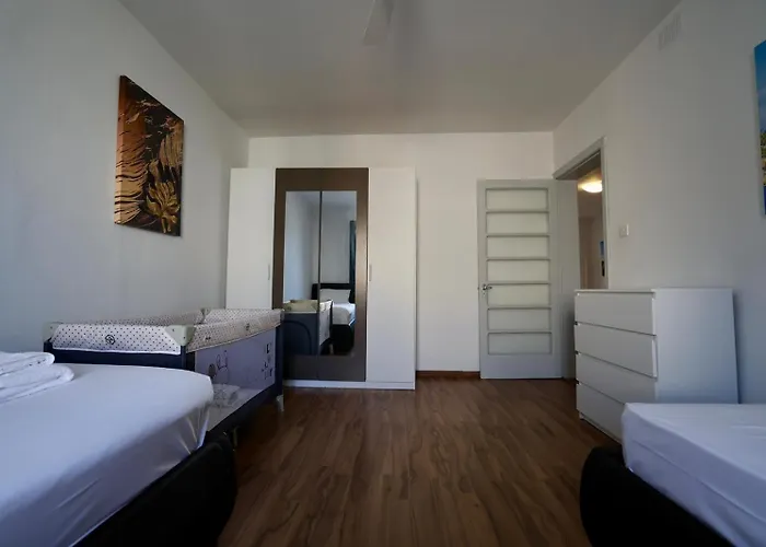 Apartament Seaview Escape With Pool Access *