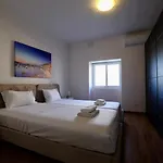 Apartmán Seaview Escape With Pool Access St. Paul's Bay