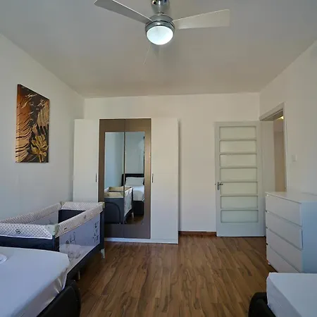 Seaview Escape With Pool Access Appartement