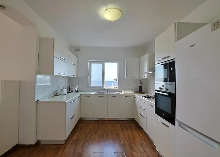 Seaview Escape With Pool Access Διαμέρισμα Σεντ Πόλς Μπέι